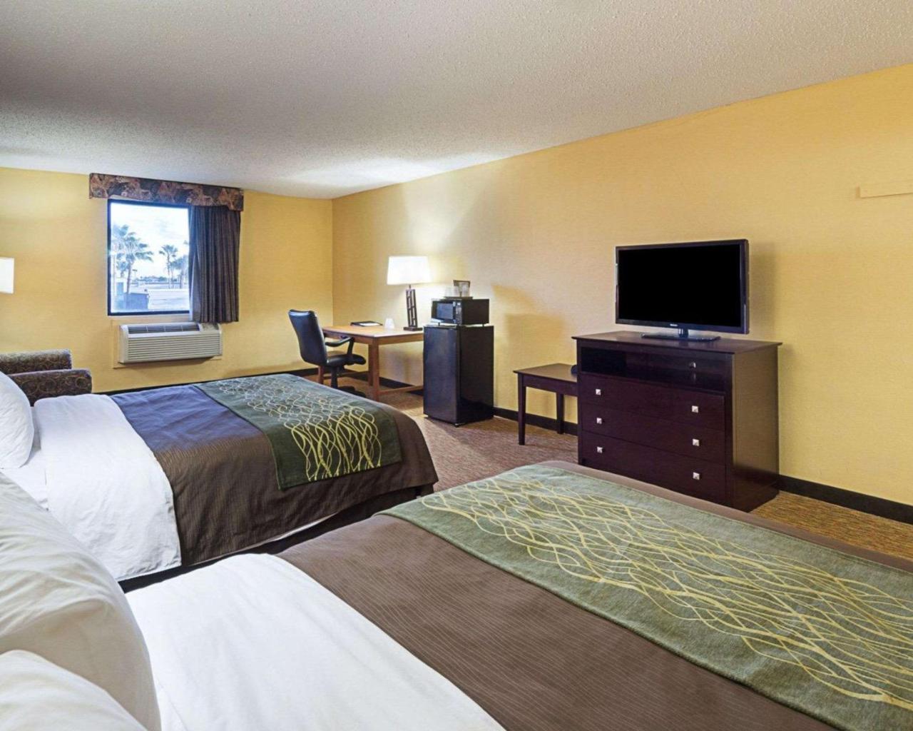Comfort Inn Near Medical Center Mission Luaran gambar